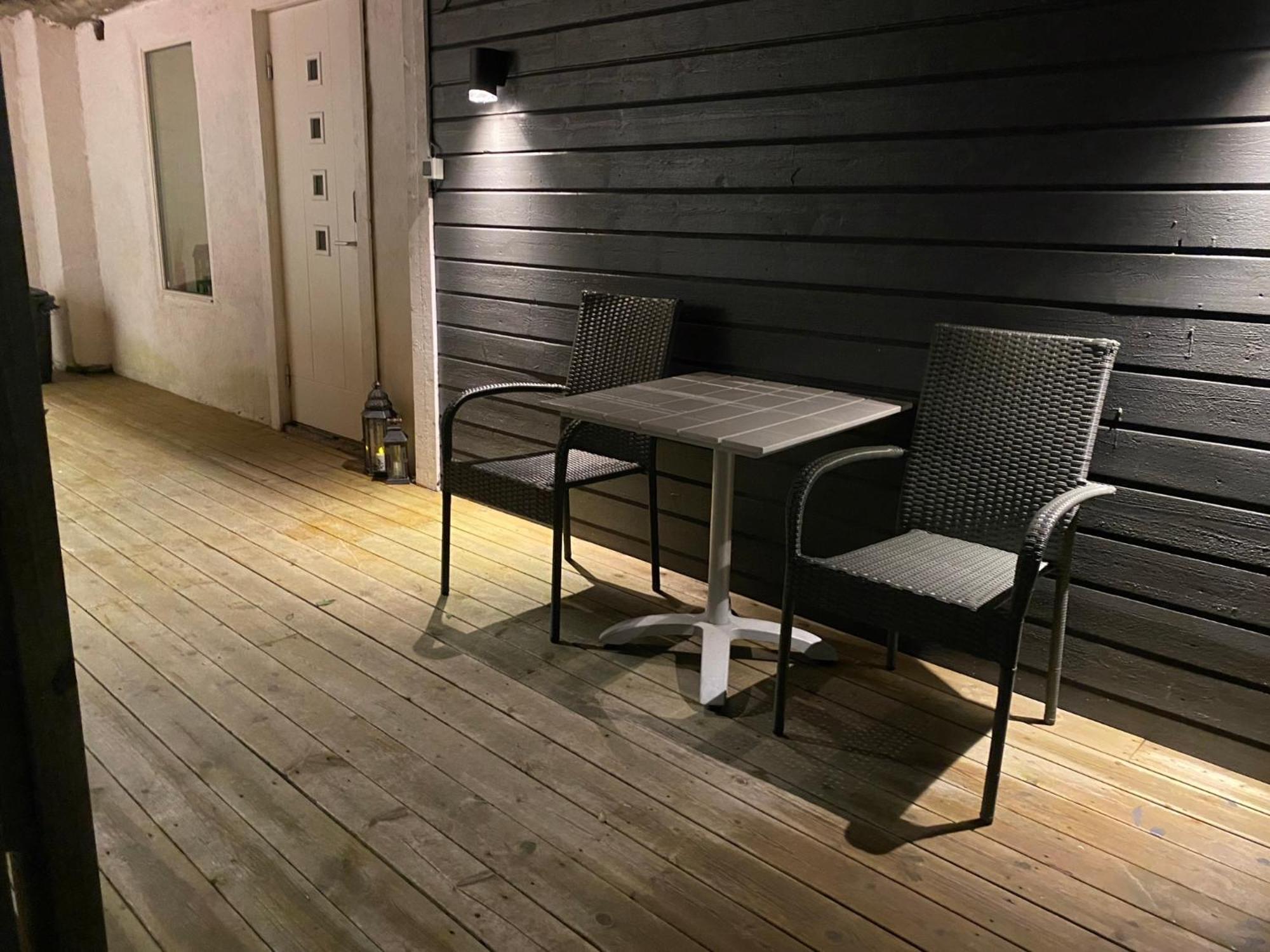Sentral 4-Roms Leilighet I Trollbakken Tromso Bagian luar foto